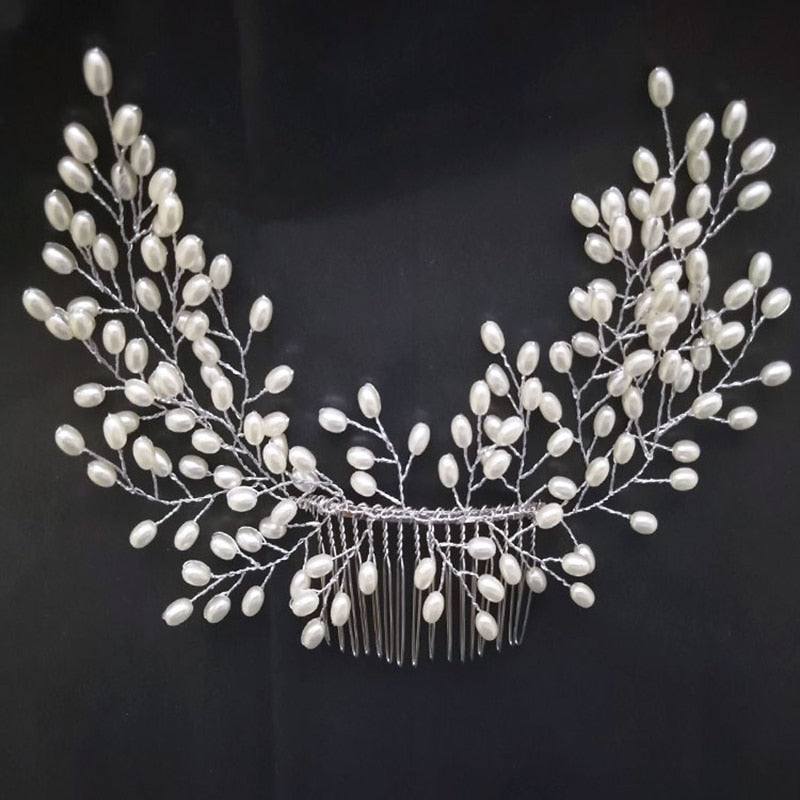 Elegant Pearls Hair Comb